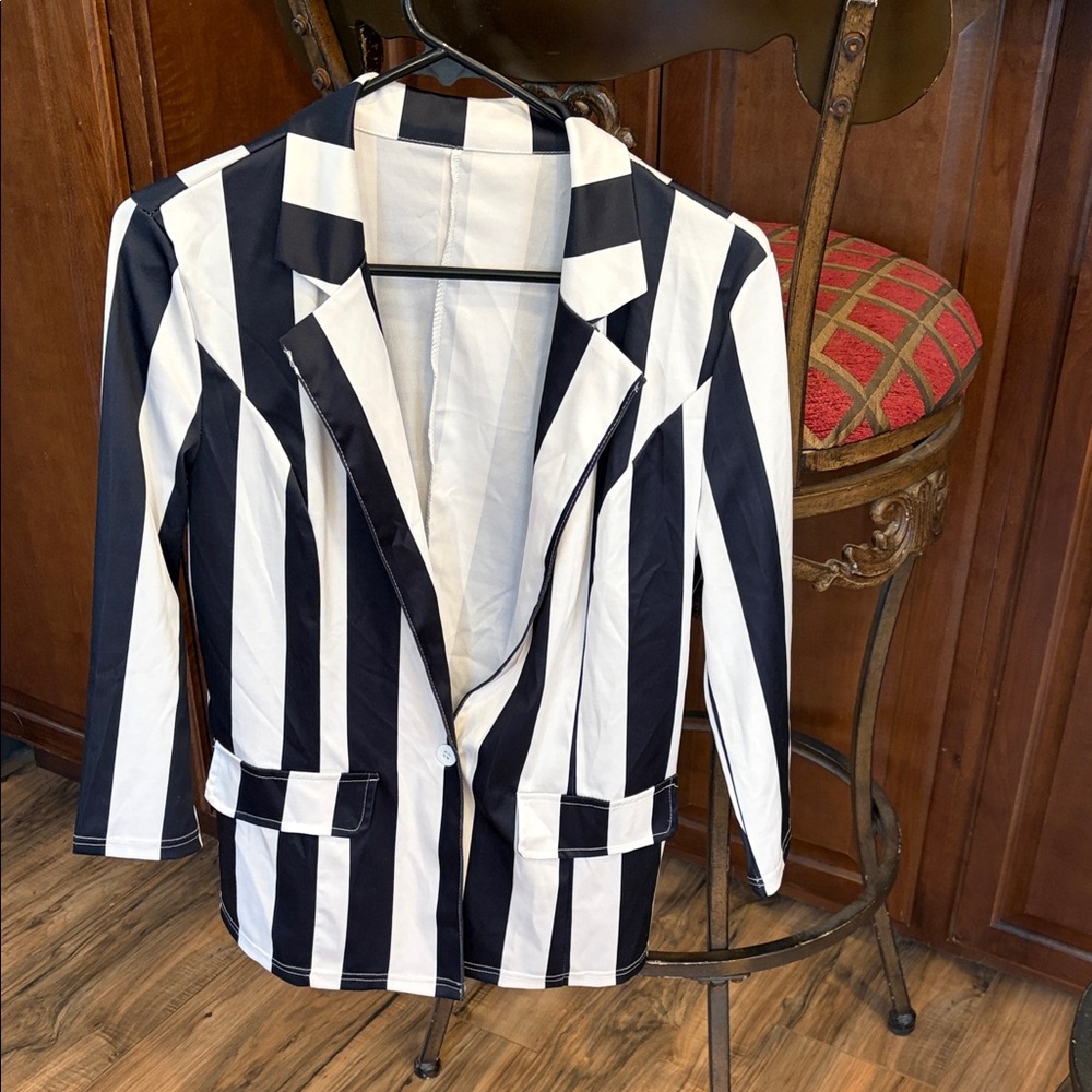 Black and White Striped Women's Blazer Halloween beatlejuice costume